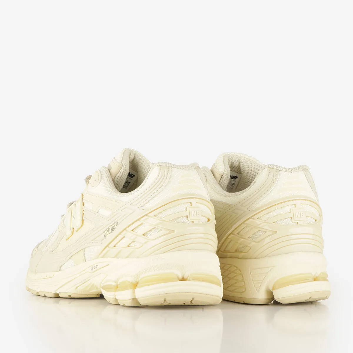 Affordable Luxury New Balance M1906NK Shoes  Dont Miss Out!