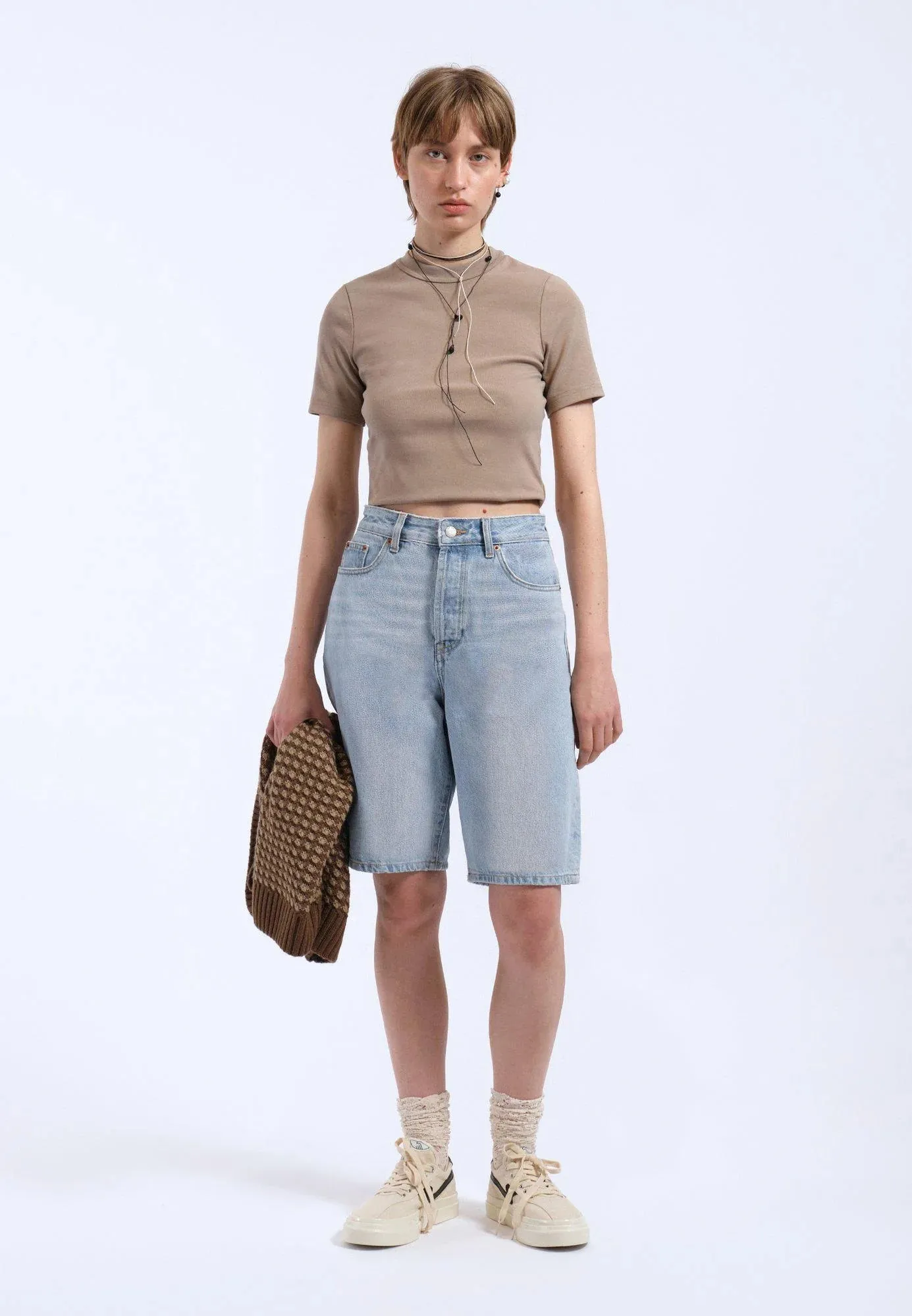 DR DENIM - BERMUDA BELLA - CANYON LIGHT VINTAGE - PÉ25