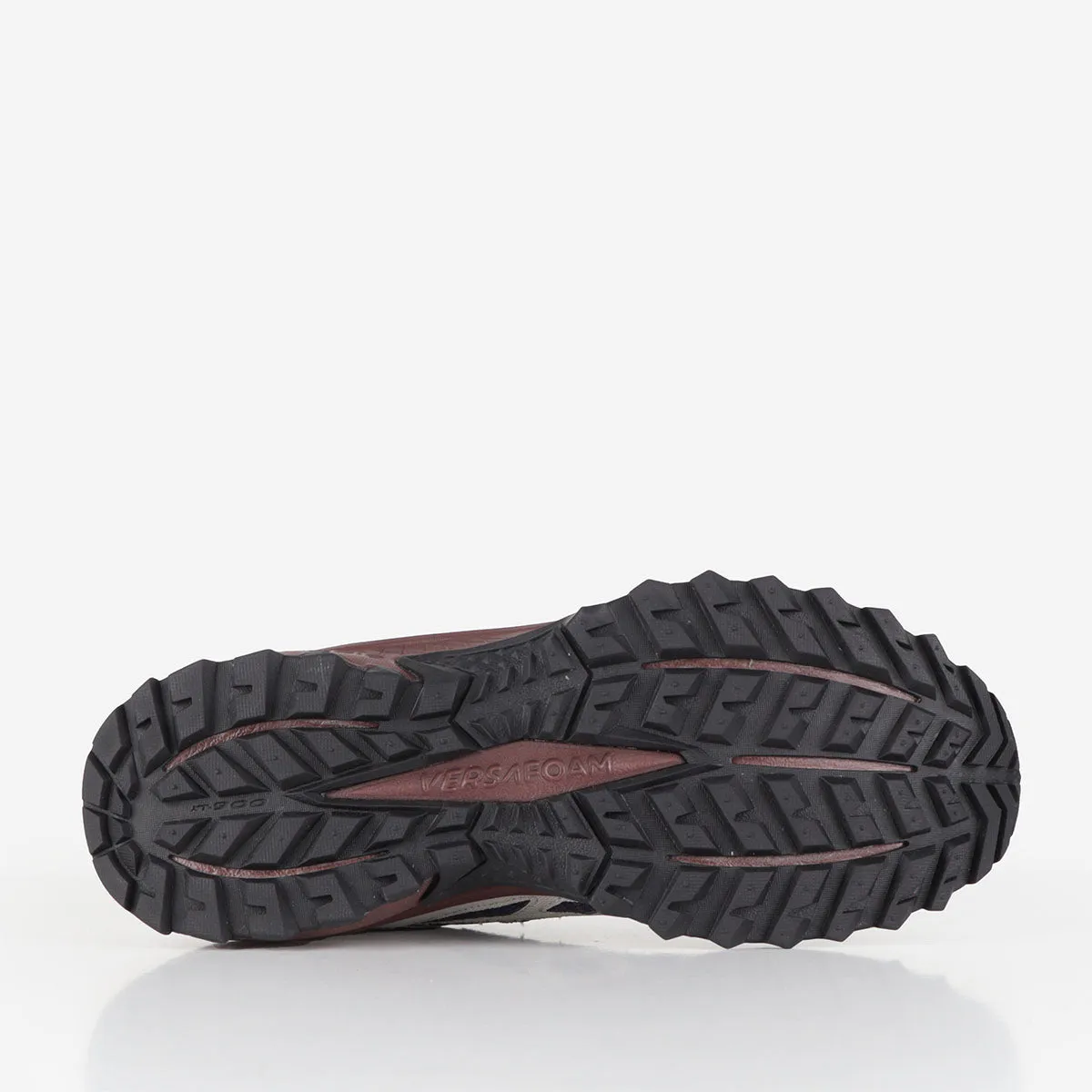 Editors Pick Saucony Grid Peak Shoes  Going Fast!