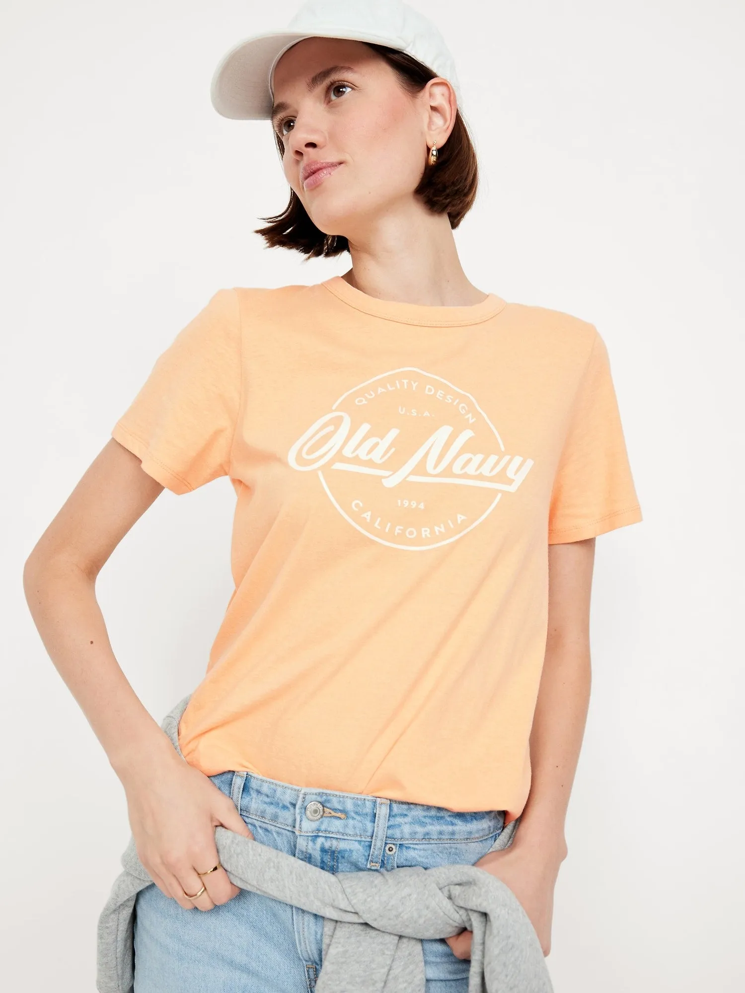 EveryWear Logo-Graphic T-Shirt