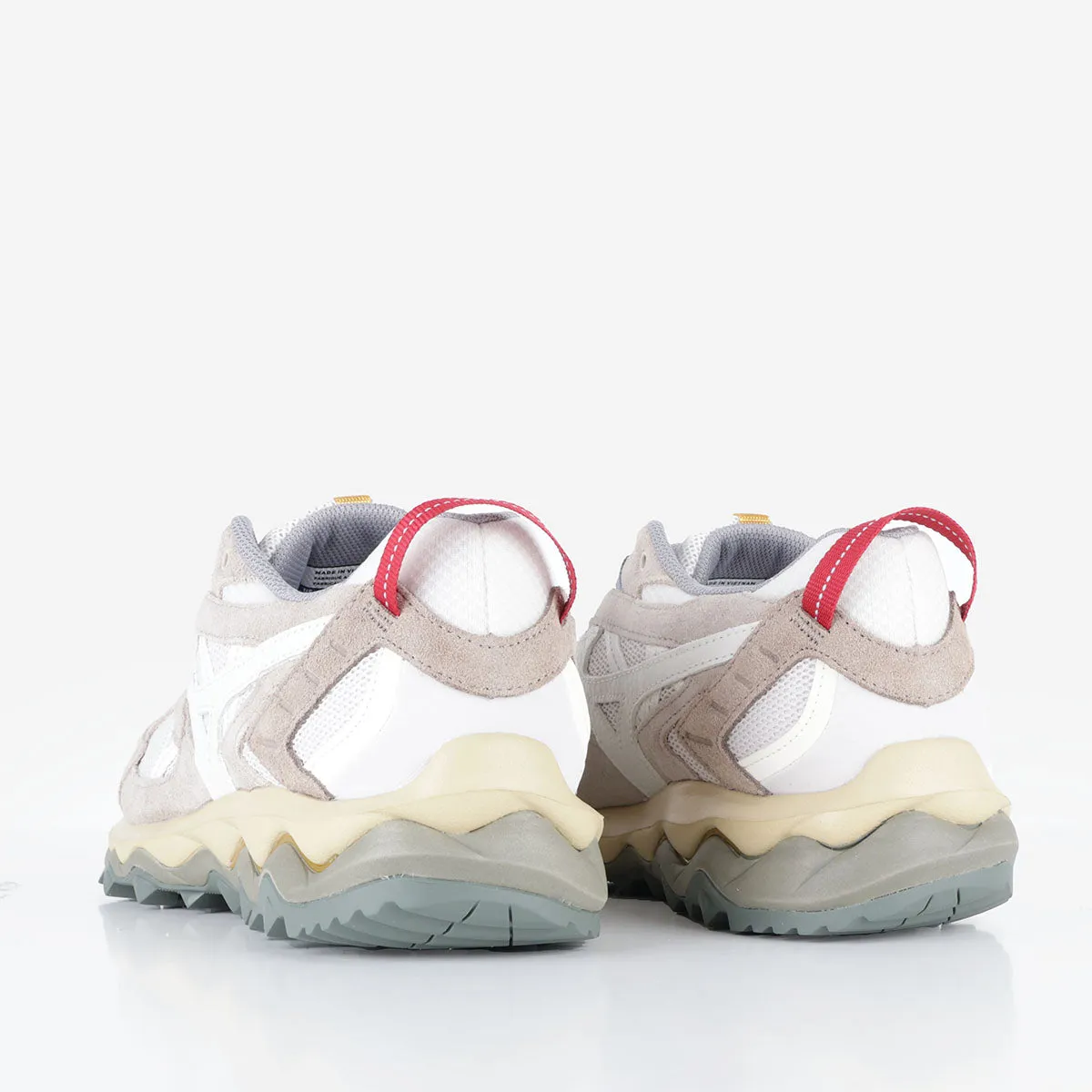 Final Few Mizuno Wave Mujin TL Shoes  Going Fast!