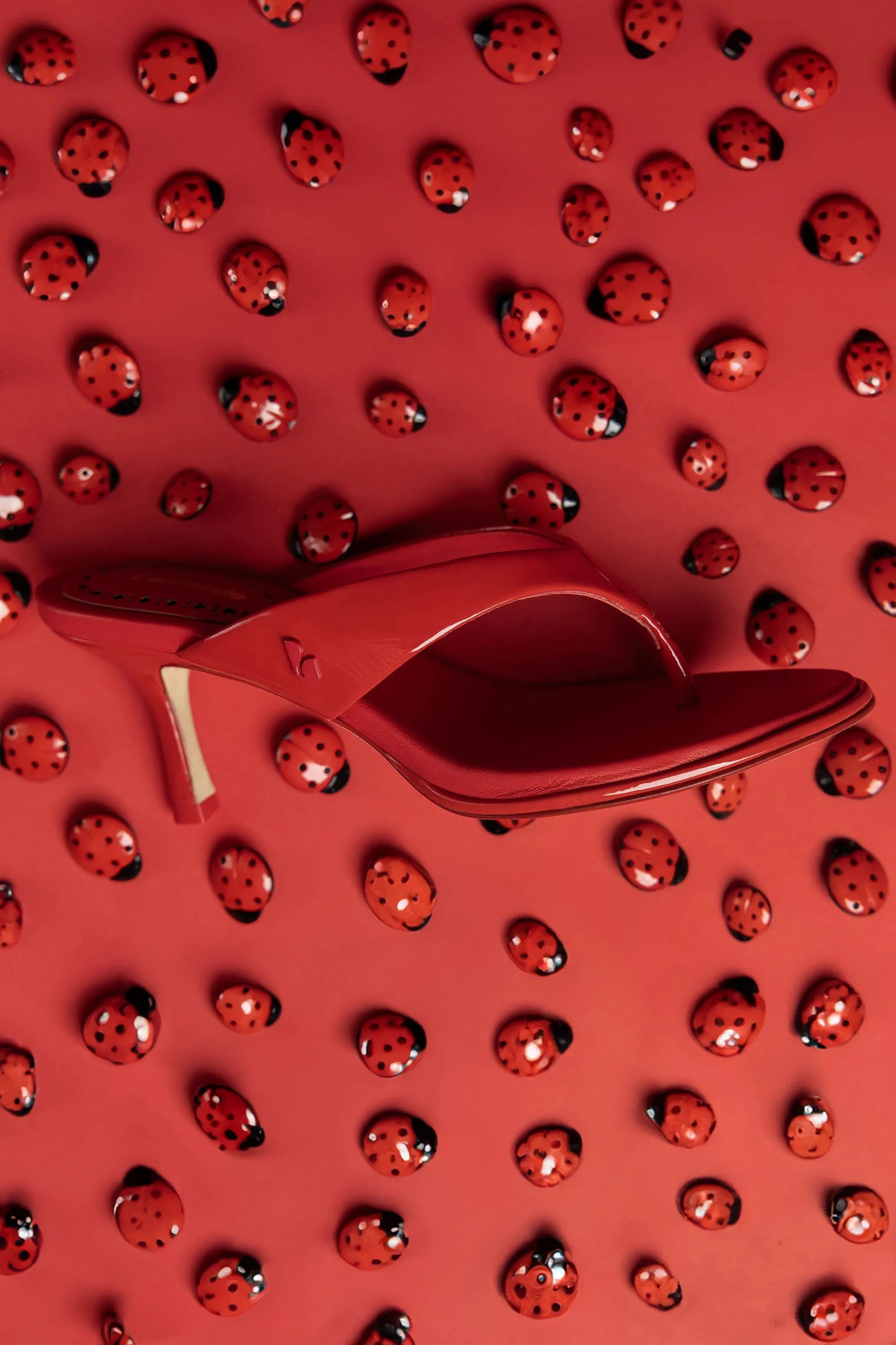Gaia Sandal In Scarlet Leather