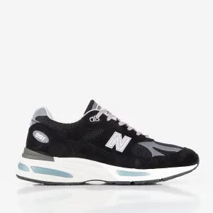 Insta-Worthy New Balance U991BK2 Shoes  Last Few Pieces!