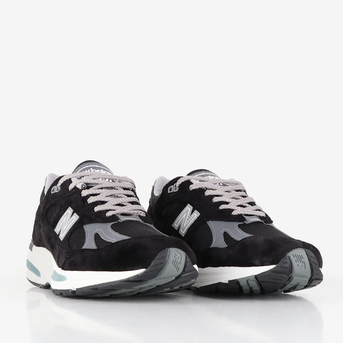Insta-Worthy New Balance U991BK2 Shoes  Last Few Pieces!