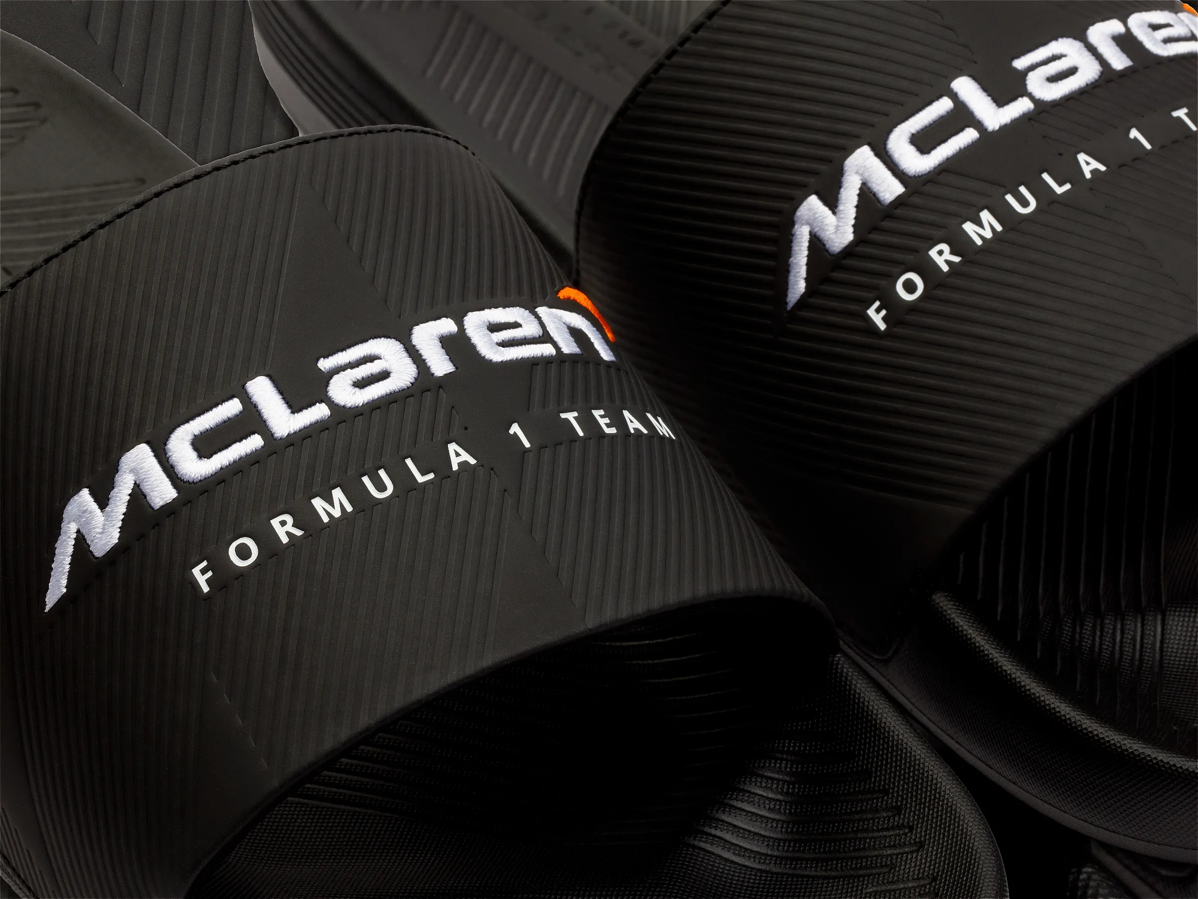 K.SWISS 98717-008-M | SLIDE SANDAL X MCLAREN F1 TEAM | BLACK