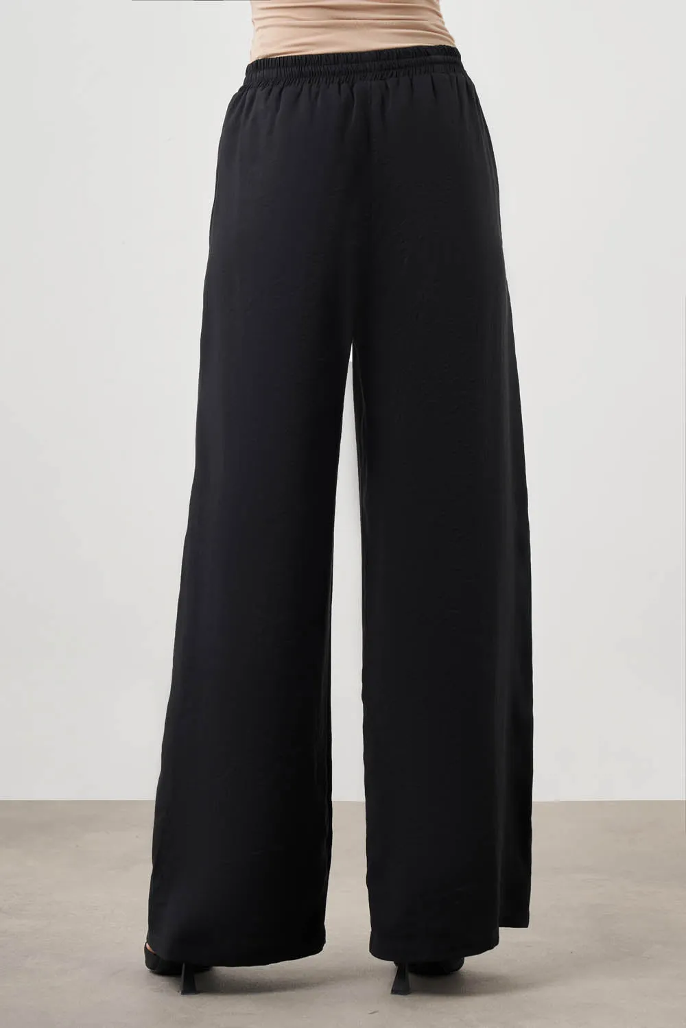 Limited Edition Mizalle Wide Leg Pants Black Apparel  Last Chance!