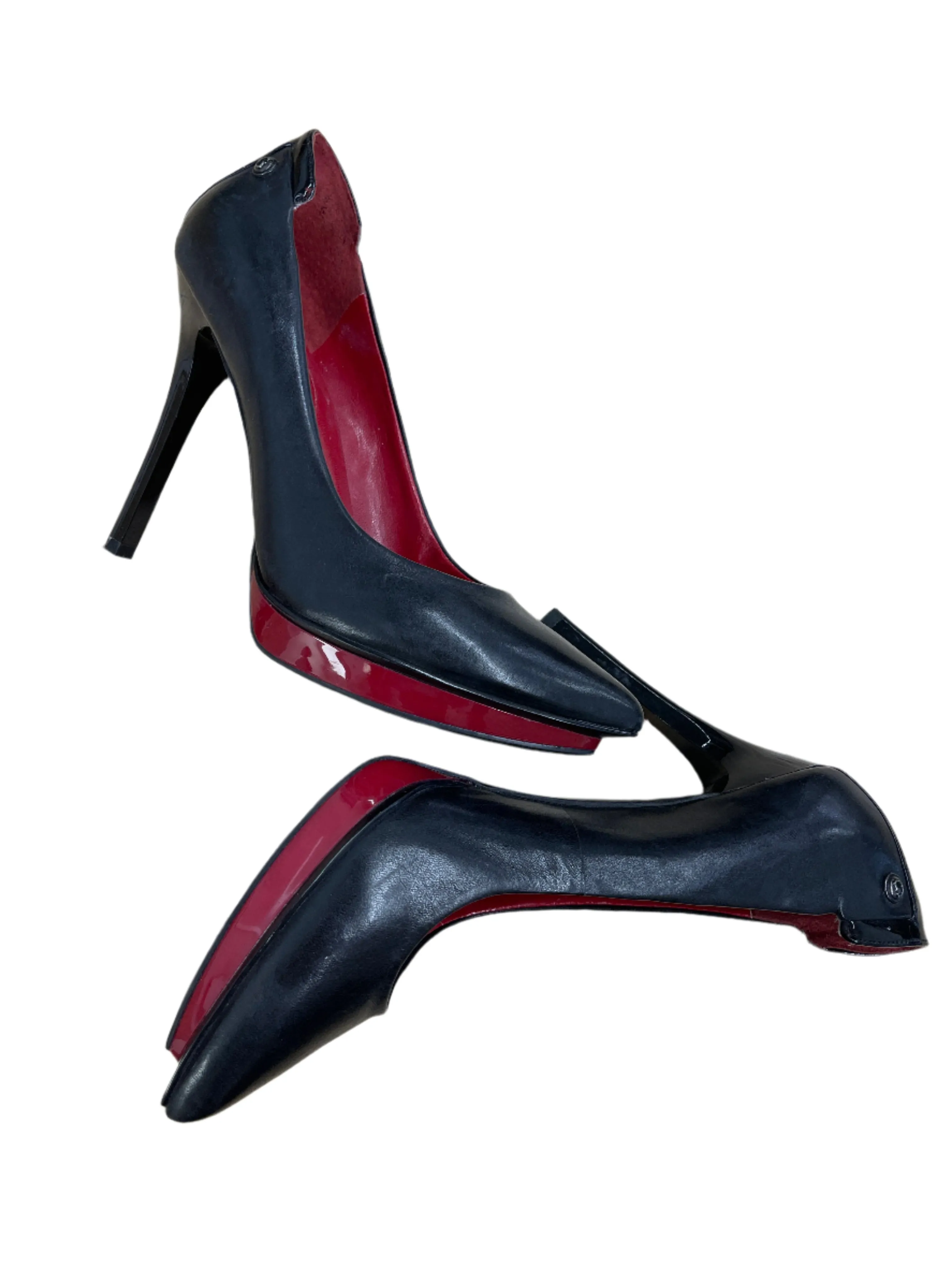Premium Quality Womens Guess Dress Shoes, Size 8M  Ends Soon!