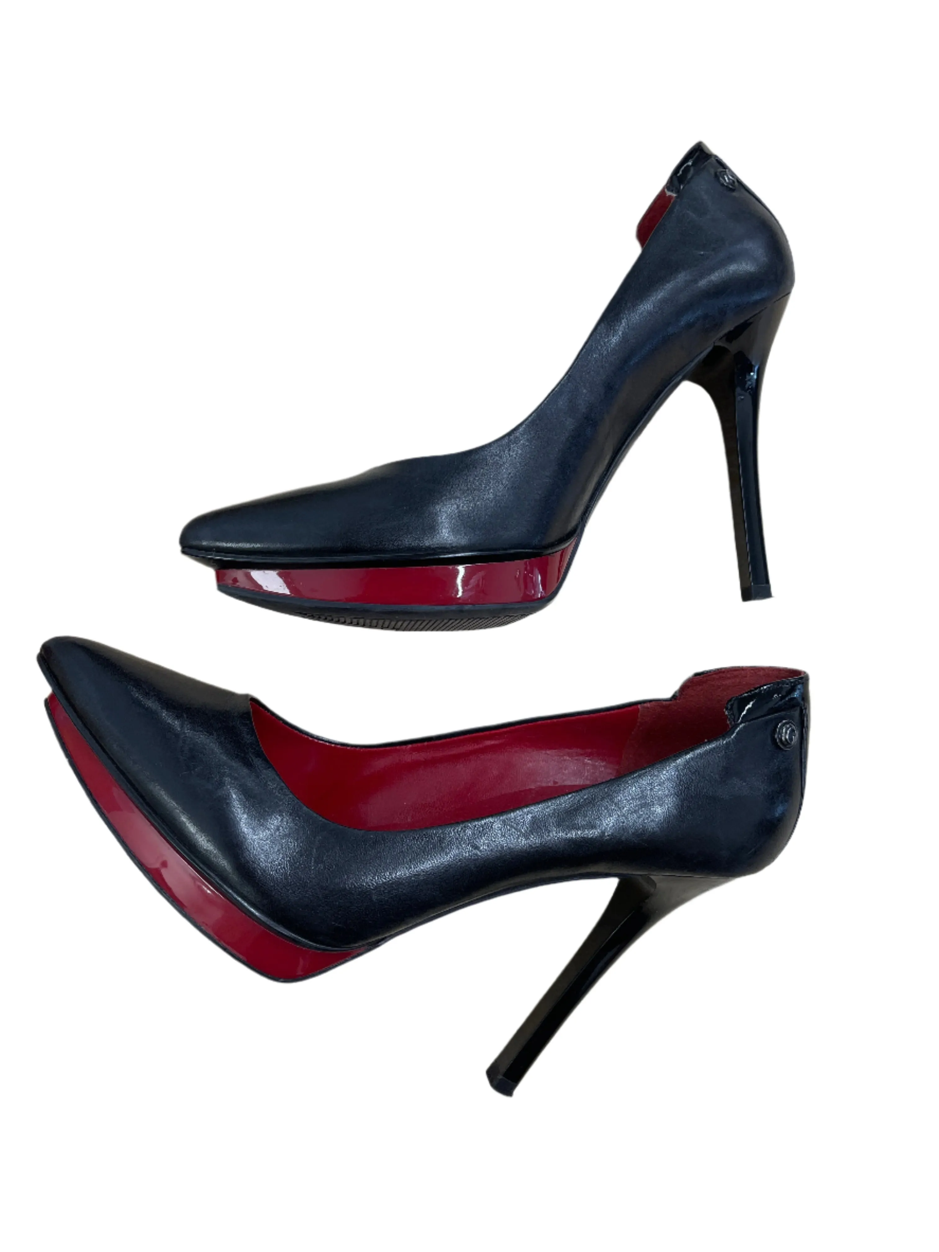 Premium Quality Womens Guess Dress Shoes, Size 8M  Ends Soon!