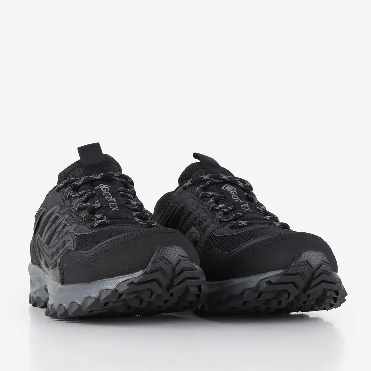 Selling Fast Saucony Grid Peak GTX Shoes  Stylish & Comfortable