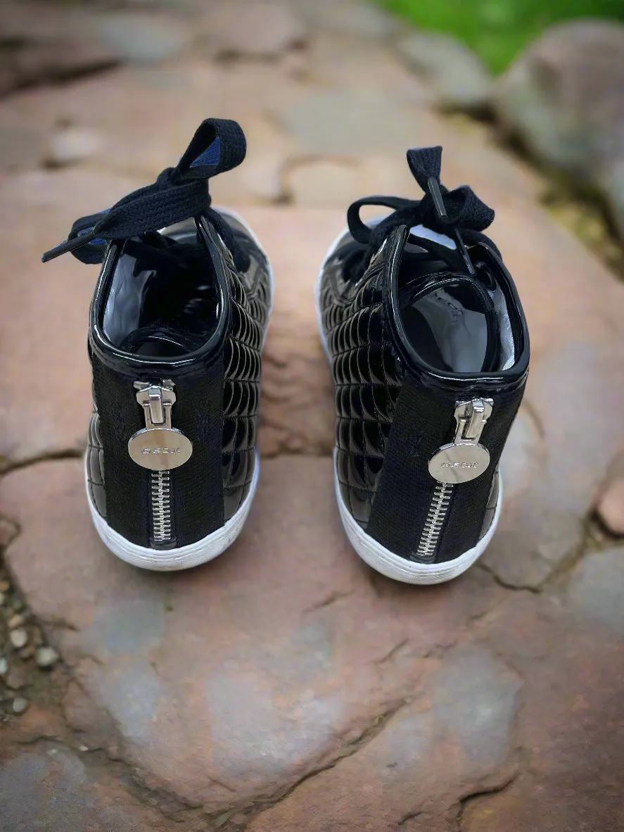 Top Rated Womens Geox Sneakers, Size 6  Limited Stock!