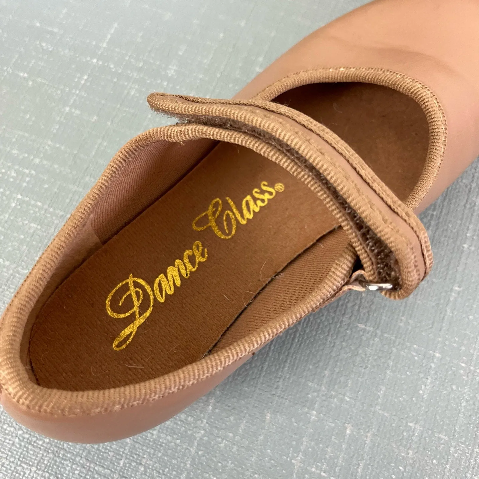 Trending Now Dance Class Toddler Molly Jane Caramel Tap Shoes with Straps 12  Today Only!