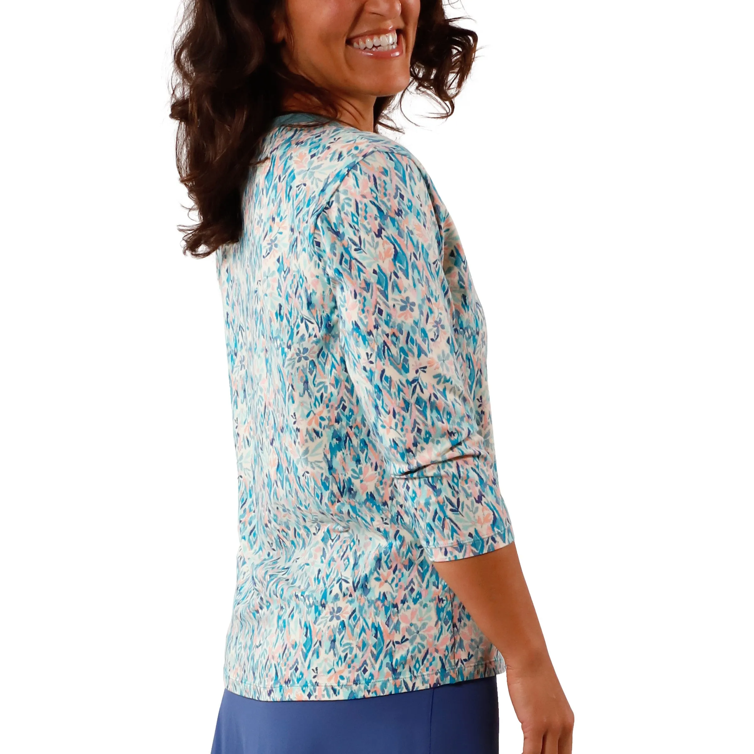 Women's 3/4 Sleeve V-Neck R&R Tee
