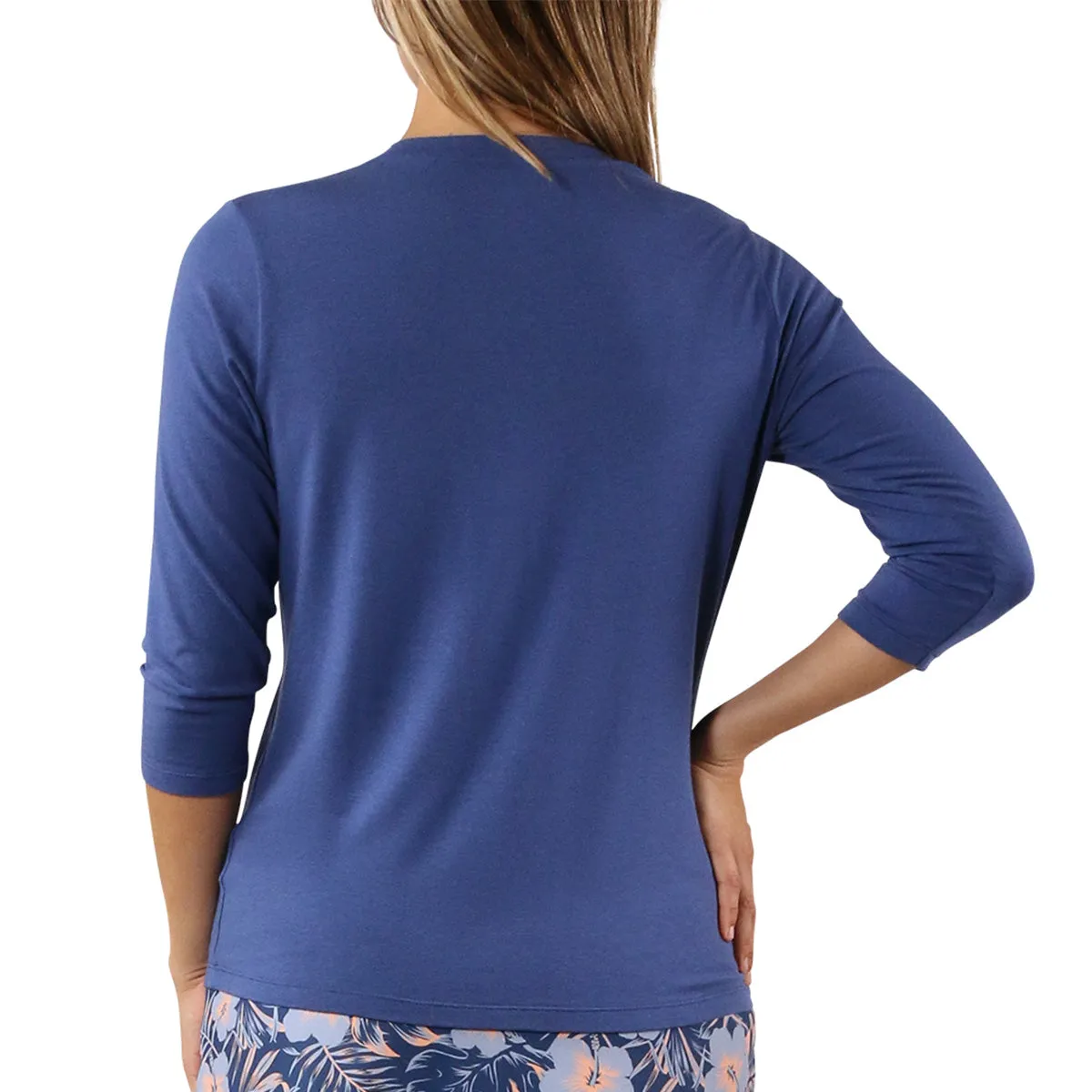 Women's 3/4 Sleeve V-Neck R&R Tee